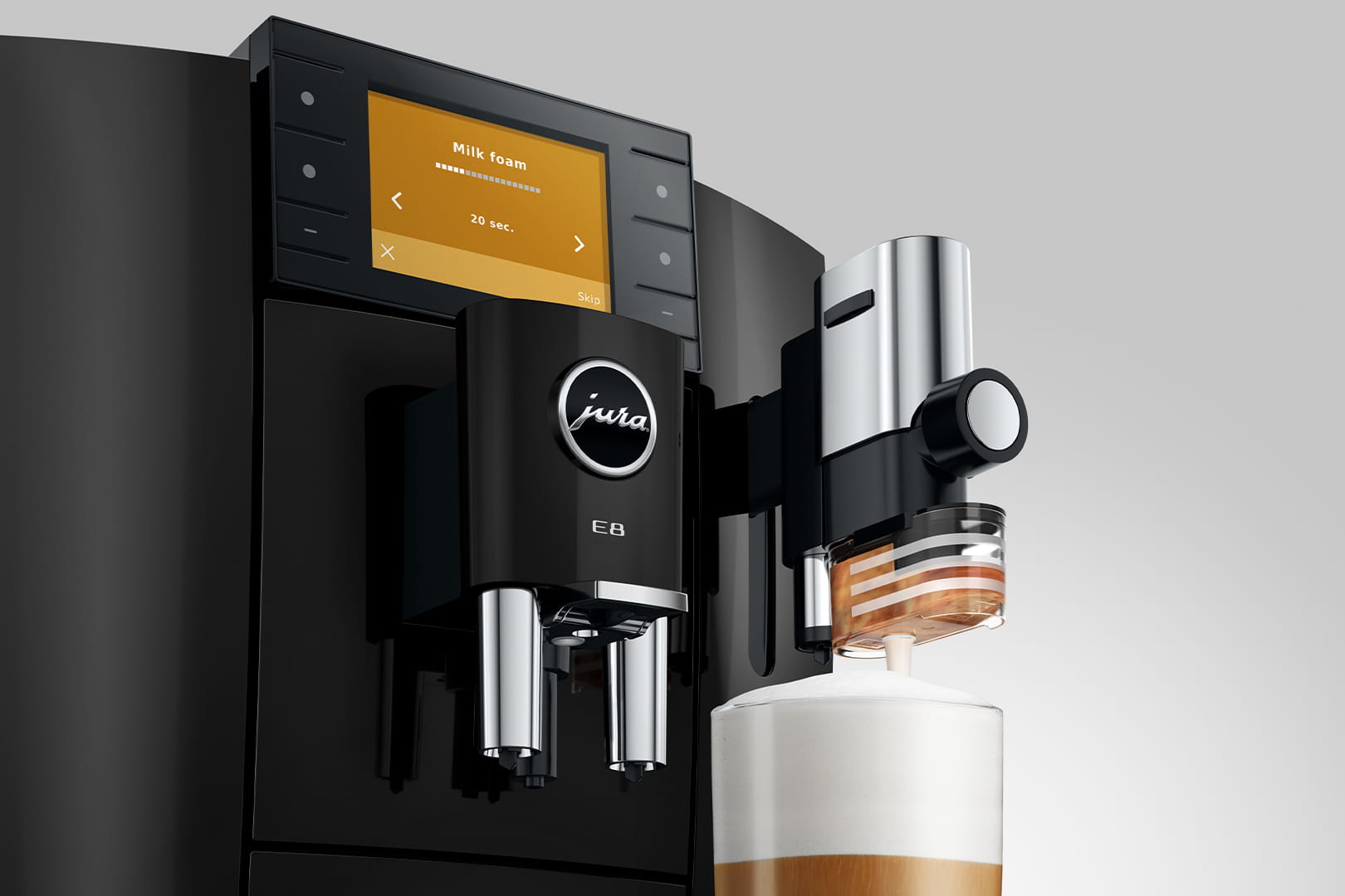 Jura E8 – Milchschaum-Zubereitung mit Feinschaumdüse HP3
